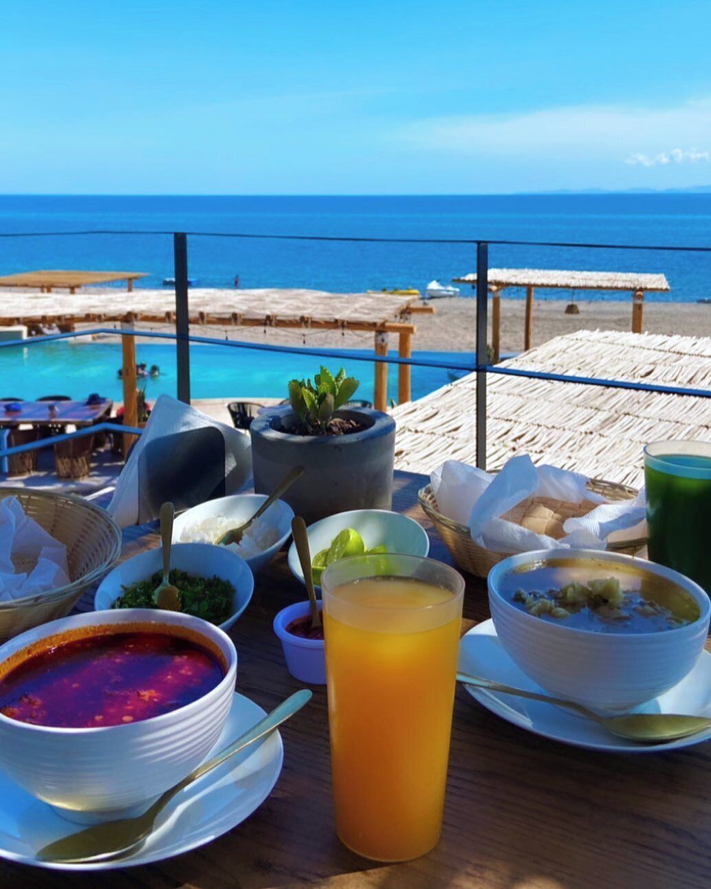 Daily cooked-to-order breakfast for a fee