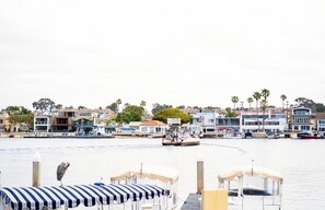 Marina - Gorgeous Balboa Island Home, Right on the Bayfront (Newport Beach)