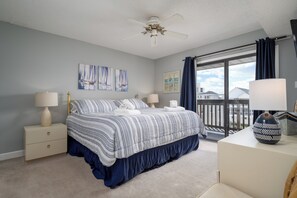 2 bedrooms, iron/ironing board, free WiFi, bed sheets - Family Ready OCEANSIDE 2bed2bath OC Condo with GREAT REVIEWS! (Ocean City)