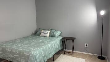 WiFi, bed sheets