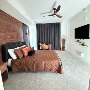 Room - Vrbo Property (Fort Myers)