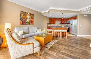 Smart TV, DVD player, stereo, offices - Maui Resort Rentals: Honua Kai - 2 Total Bedrooms, Gorgeous 5th Floor Ocean and Mountain Views! (Lahaina)