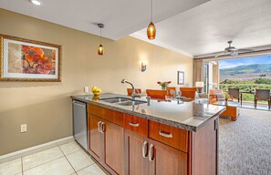 Interior - Maui Resort Rentals: Honua Kai - 2 Total Bedrooms, Gorgeous 5th Floor Ocean and Mountain Views! (Lahaina)
