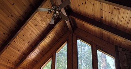 Serene 3-bedroom cabin located in Blue Lake Springs, Arnold. Perfect family spot