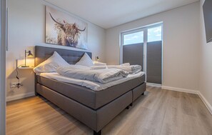 2 Schlafzimmer, Bügeleisen/Bügelbrett, Reisekinderbett, kostenloses WLAN