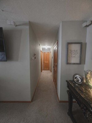 Interior - World Cup Retreat Spacious Family setting (Leavenworth)