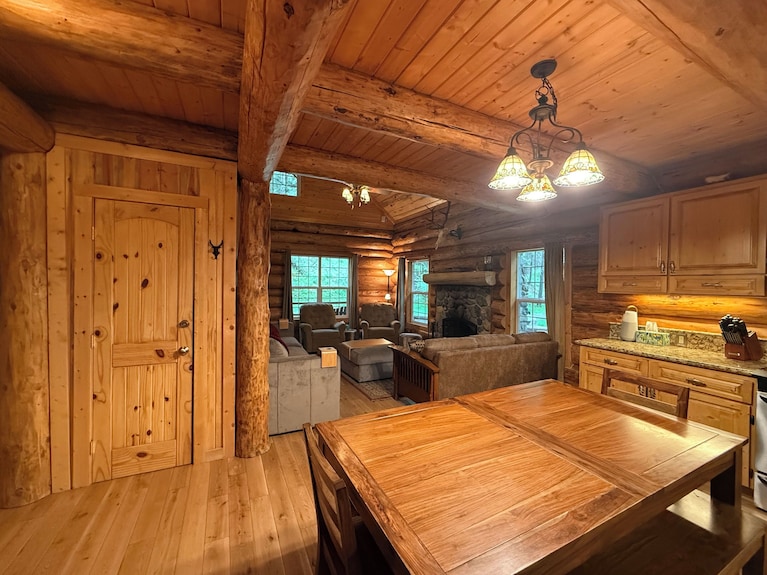 Dei's Place Built For The Whole Family. - Wallowa Lake, OR