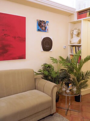 Unclassified image, 5 of 6, button - Curated 1-bedroom apartment in best zipcode in Rome Historical center w/ real AC (Roma)