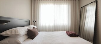 The Cabbage Palm | Coastal Escape |
150m from Kiama's Main Street