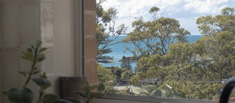 The Cabbage Palm | Coastal Escape |
150m from Kiama's Main Street