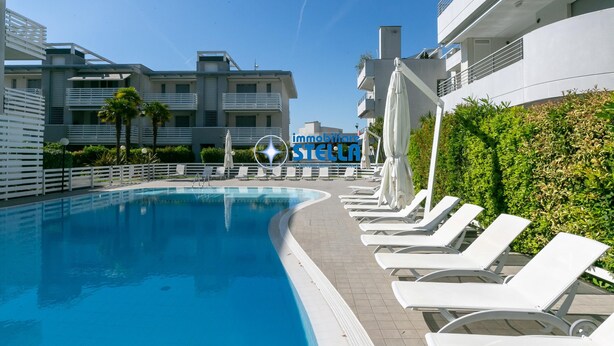 Pool - Maricel residence °swimming pool#modern° (Lido di Jesolo)