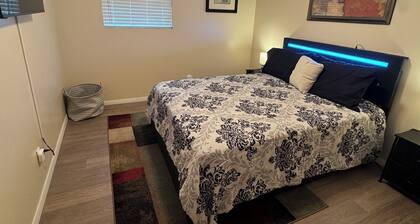 Perfect 2-bedroom house with AC in charming Junction City