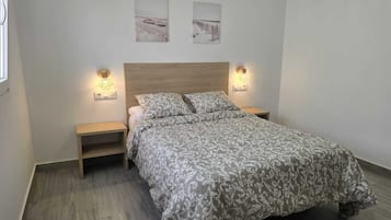 2 soverom, strykejern/-brett, wi-fi og sengetøy
