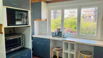 Shared kitchen facilities