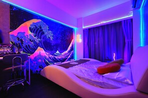 Basic Apartment, 1 Queen Bed, City View | Blackout drapes, iron/ironing board, free WiFi - Tokyo Shinjyuku Cyber Room 2 (Yochomachi, Shinjuku)