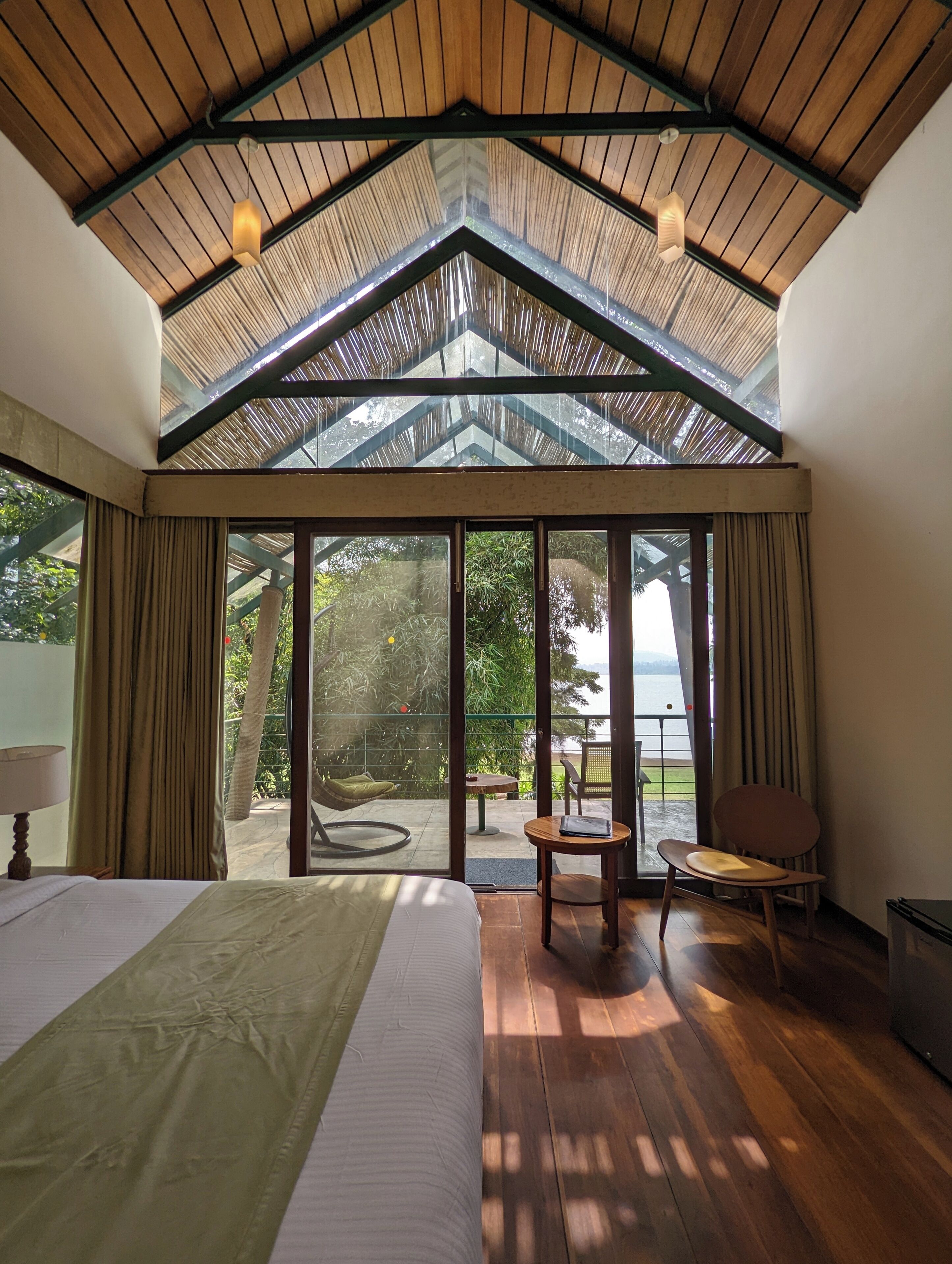Chambre Supérieure, balcon, vue lac | Literie de qualité supérieure, matelas mémoire de forme