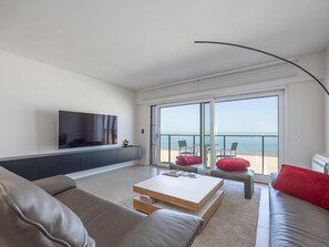TV - 2-bedroom apartment with unobstructed sea views (Middelkerke)