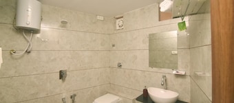 Hotel Rajpath Inn