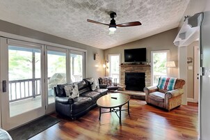 House (4 Bedrooms) | Property amenity