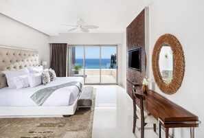 Room - Spacious 3-bedroom condo with AC, W/D, in fantastic Cabo San Lucas (Cabo San Lucas)