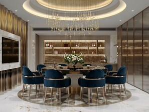 Dining - Hotel Express Inn Heritage (Chhatrapati Sambhajinagar)
