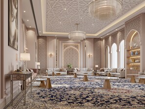 Interior - Hotel Express Inn Heritage (Chhatrapati Sambhajinagar)
