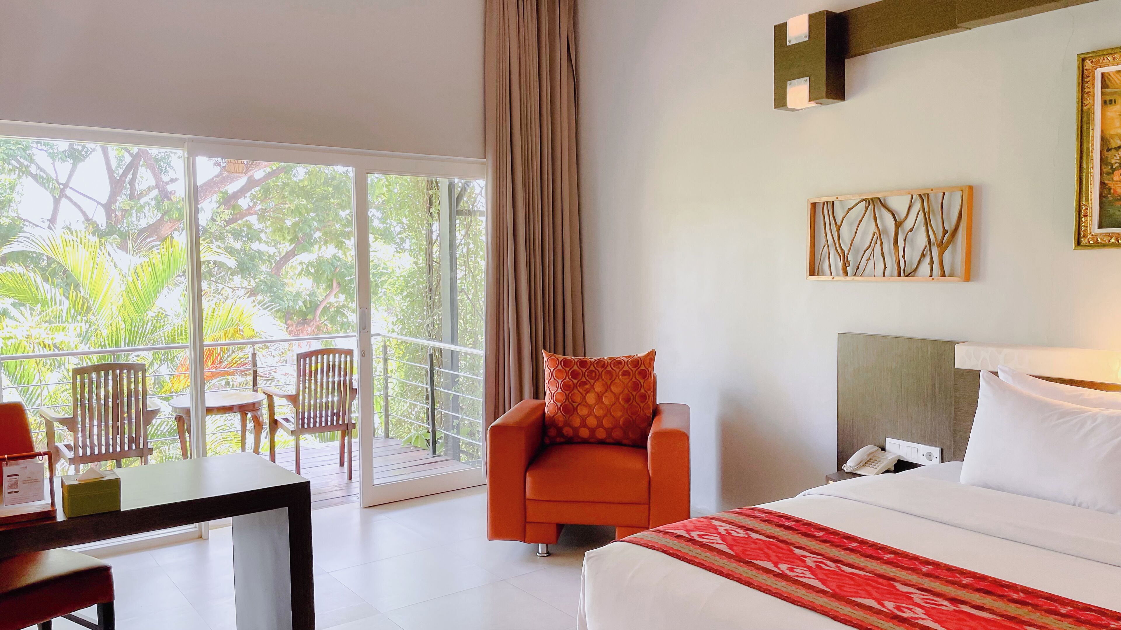 Romantic Double or Twin Room, Balcony, Garden View