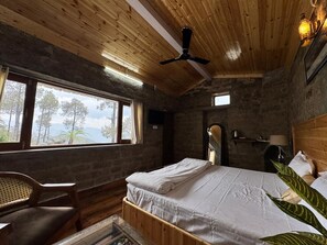 Premier Cottage | Iron/ironing board, free WiFi - DOLIDANA RESORTS (Almora)