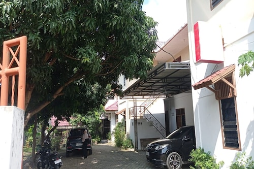 Hotel O near RS Harapan Bunda formerly Q