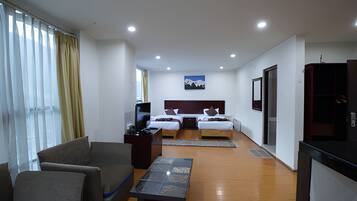 Standard Twin Room | Free WiFi