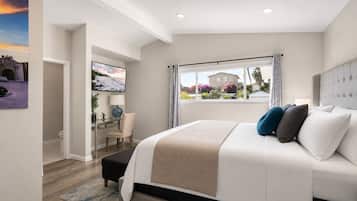 4 bedrooms, desk, iron/ironing board, travel crib