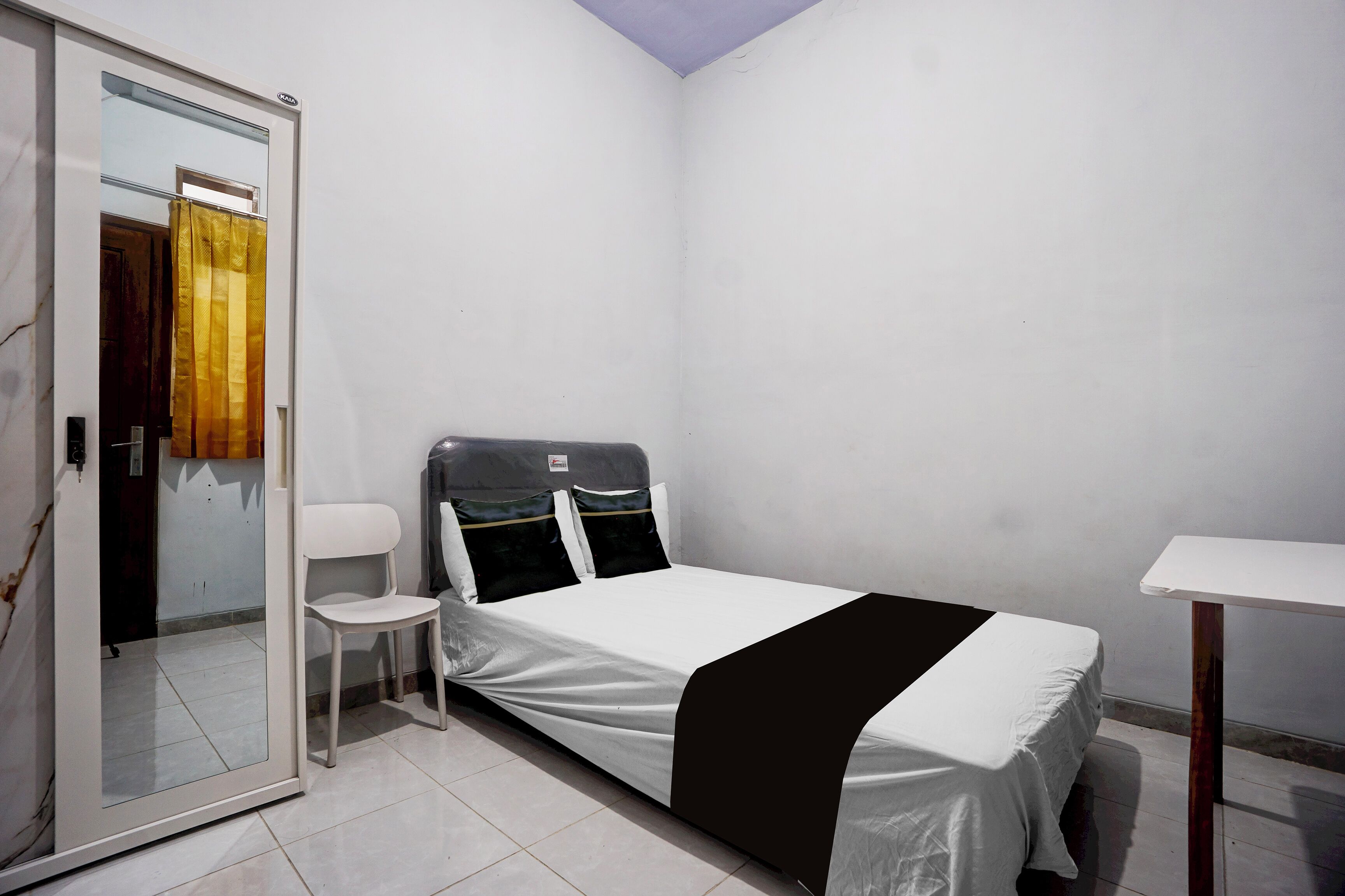 Quarto casal standard | Roupa de cama