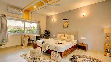 Deluxe Villa, Pool View | Free WiFi