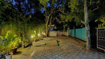 Halaman properti