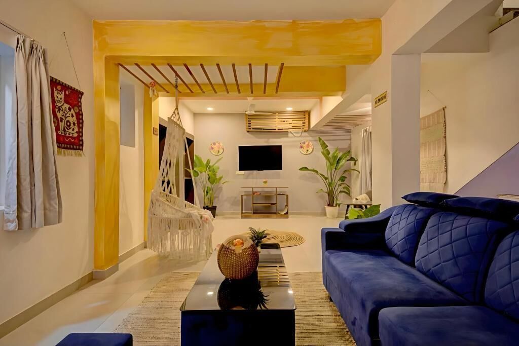 Luxury Villa, Pool View | Living area