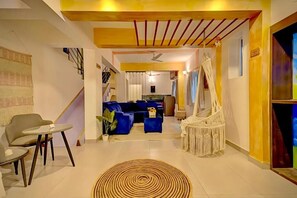 Villa Luxury, vista piscina | Interni