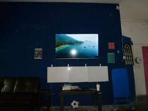 Living area - Nok Guest House And Hostel (Koh Tao)