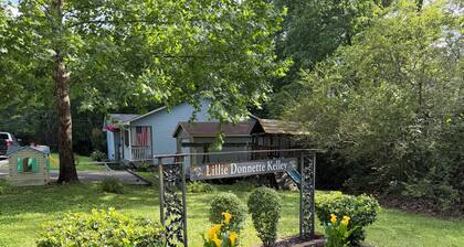 3-bed/1-bath Home in charming Pegram - TriStar Tribe Country Cottage