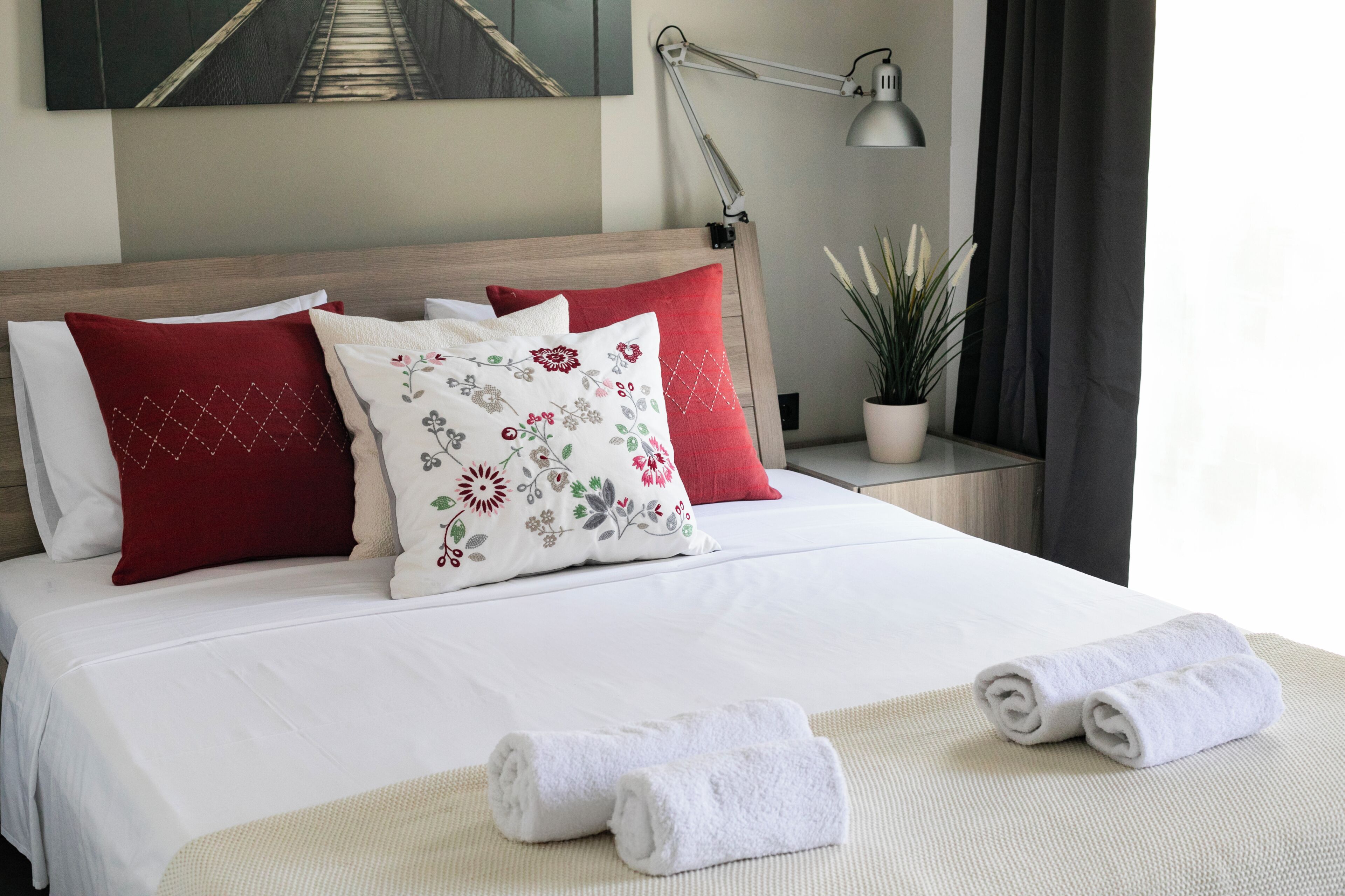 Studio, 1 Queen Bed, Kitchenette, City View | Egyptian cotton sheets, premium bedding, blackout drapes