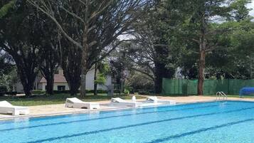 Piscina externa