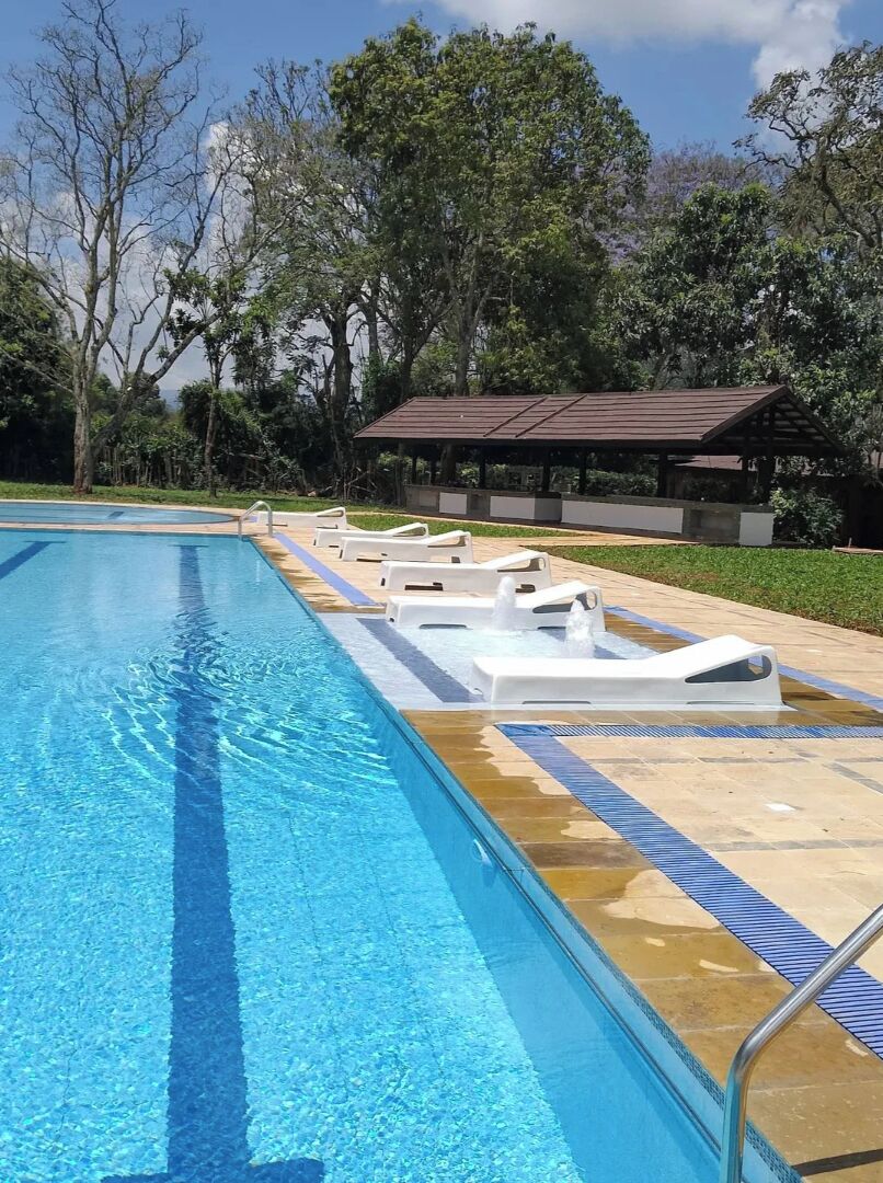 Piscina all'aperto