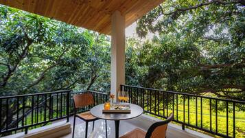 Standard Cottage | Outdoor dining