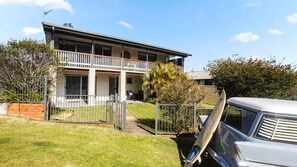 Exterior - Ocean Vibes - Your Ultimate Scotts Head Coastal Escape (Scotts Head)