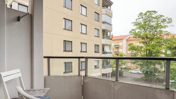 Departamento Confort, 1 habitación, balcón, vista al patio | Balcón