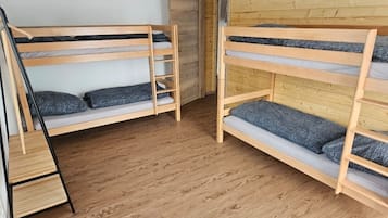 1 quarto, roupa de cama