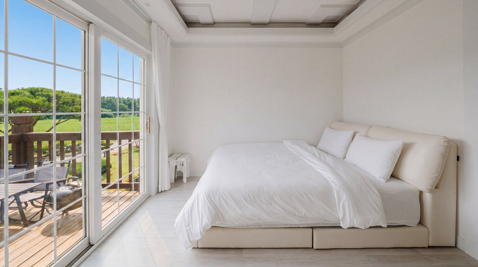 Basic Room, 1 Bedroom (Deluxe 2) | 1 bedroom, WiFi (free)