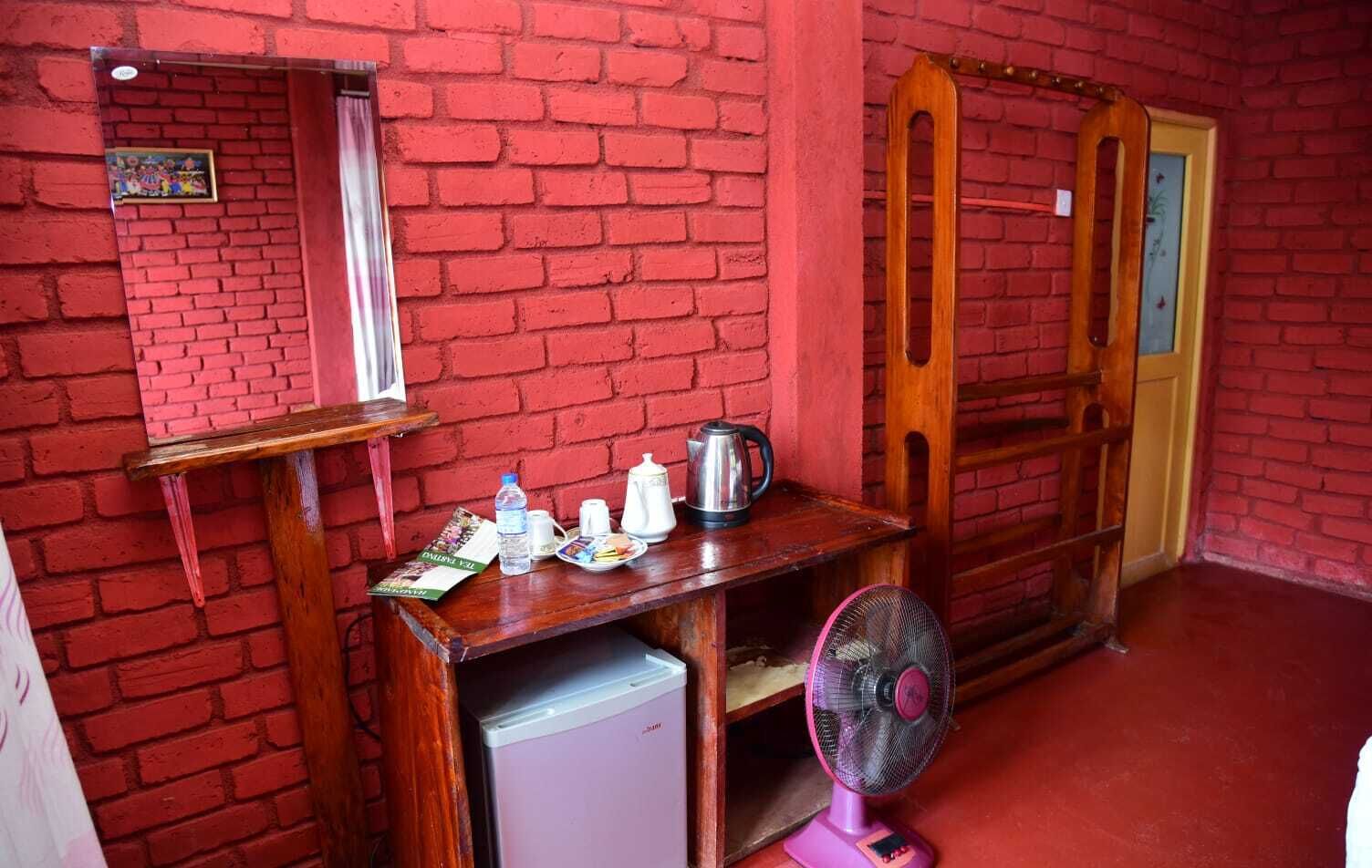 Deluxe Double Room, Balcony, Mountain View | Interior