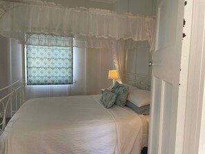 2 chambres, fer et planche à repasser, accès Internet, draps fournis