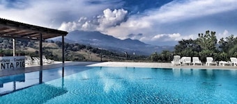 Country House Santa Pigna