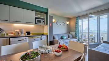 Apartment | Tempat makan